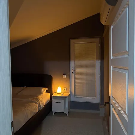 Spacious&scenic Attic In Center Fethiye